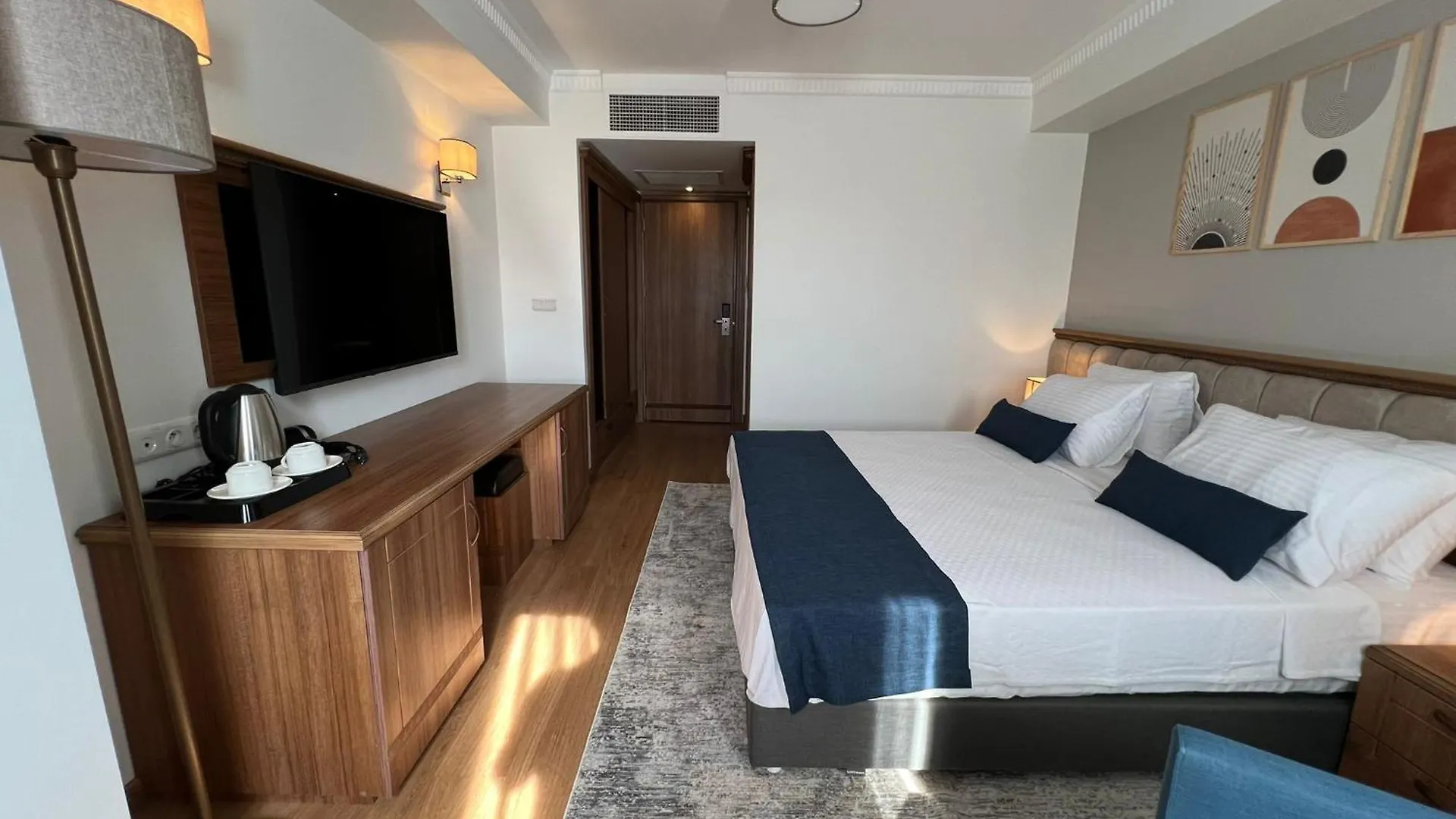 **** Hotel Istanblu Hotel&Spa Esmirna Turquía